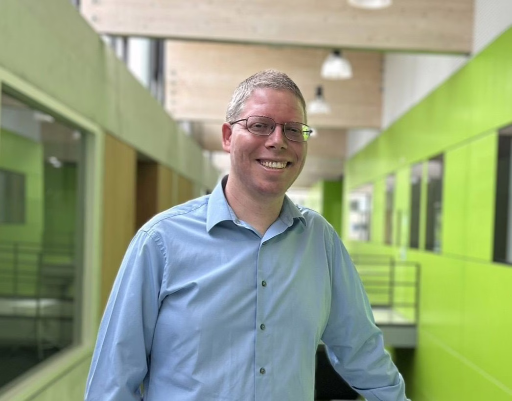 Nachi Stern, Group Leader Learning Machines at AMOLF